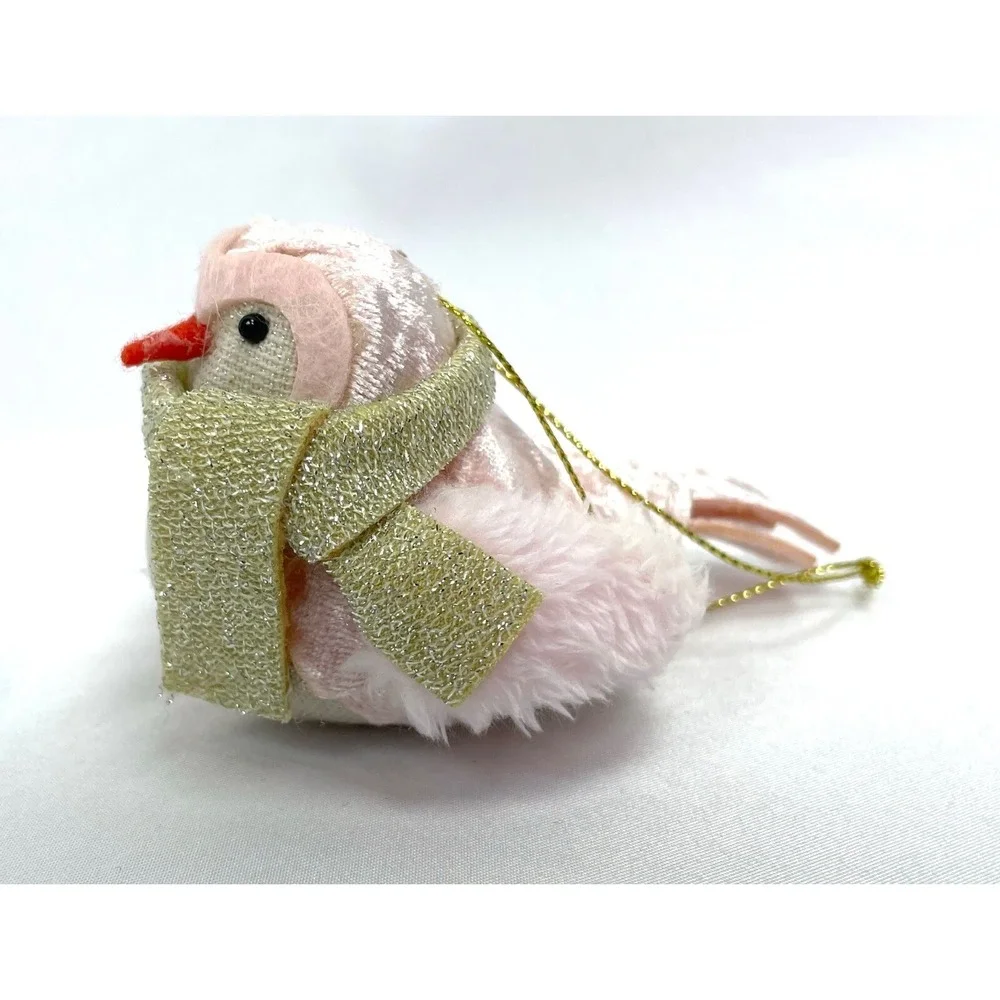 Wondershop Featherly Friends Bird Ornaments Rose Zinny Pink Scarf Faux Fur